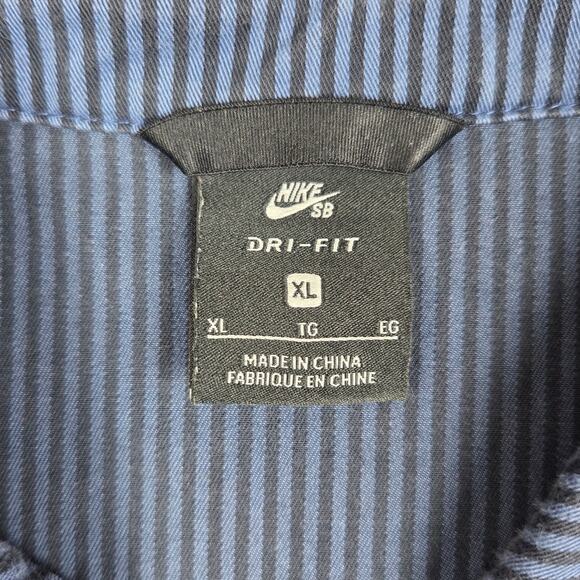 Nike SB Size XL Skateboard Short Sleeve Dri Fit 1/4 Zip Pullover Stripe Blue Blk - Picture 7 of 11